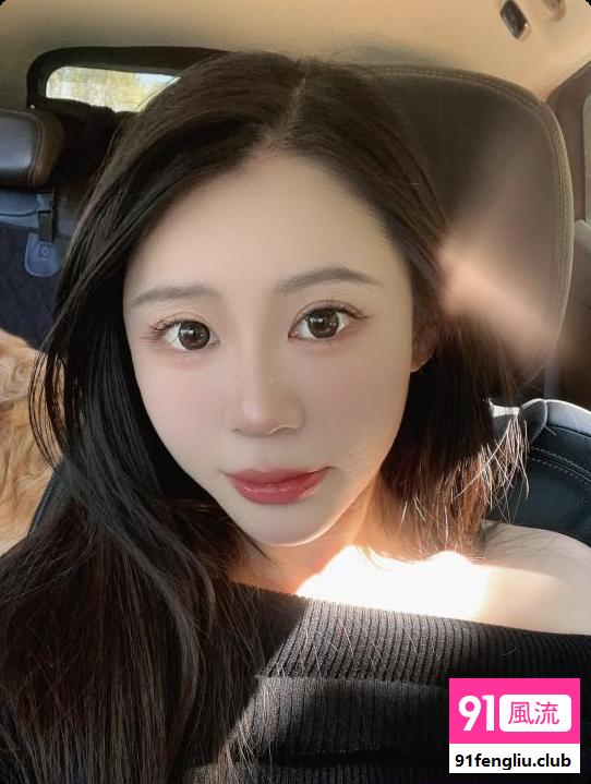 肤白高挑长腿颜值妹